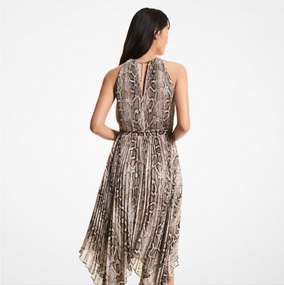 Michael Kors Beige and Black Maxi Dress - Picture 2 of 4